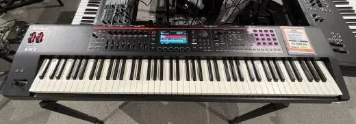 Roland - FANTOM-08